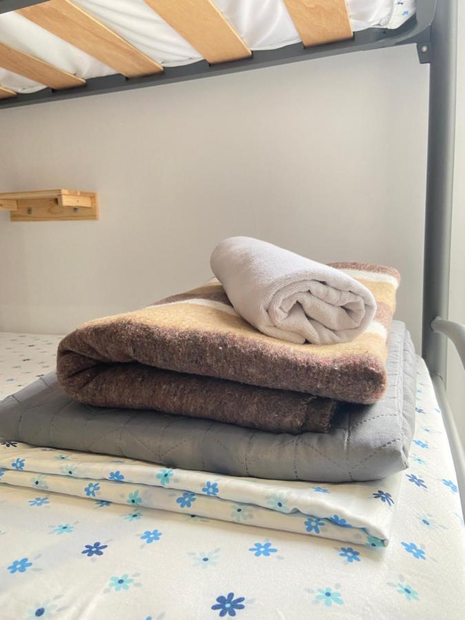 Albergue O Marco ปอนเตเบดรา ภายนอก รูปภาพ
