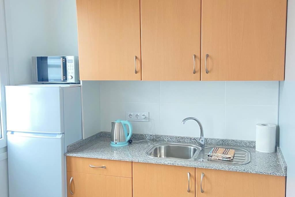 Albergue O Marco ปอนเตเบดรา ภายนอก รูปภาพ